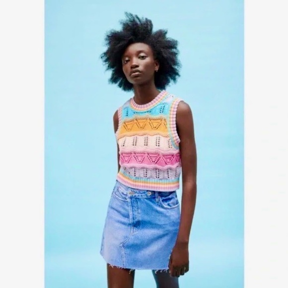 Zara Sweaters - NWT!! ZARA Blogger Favorite Rainbow Crochet Cropped Ombre Sweater Vest ~ Medium